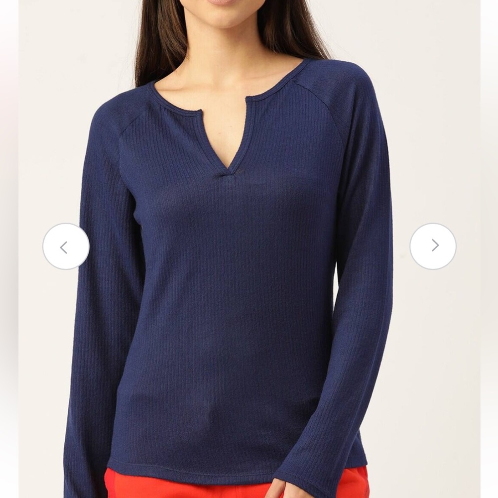 NWT Size M Jenni top